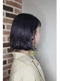 切りっぱなしボブ×ダークラベンダー_くびれ_外ハネ_耳かけ_小顔