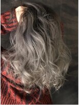 リー 京橋(Lee) 【Lee京橋】ホワイトグレージュ×カジュアルストリート