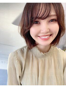 カームリーヘアー(calmLY HAIR) 前髪/アンブレラカラー/こなれミディ/イメチェン/ウェーブパーマ