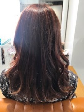 エール(Aile) ロングベージュ　ハイライト　パーマ