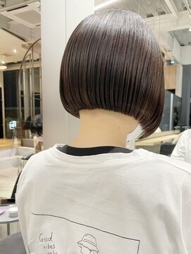 ローマー(ROAMER omotesando) ミニボブ