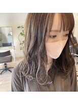 シームリー 千田町店(Seemly) くすみすぎないベージュ/シアーグレージュ