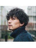 大人の艶感溢れる波巻きツイストスパイラルパーマメンズカット