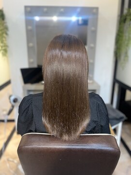 アールサロン アオヤマ(Rr SALON AOYAMA) 艶ベージュ