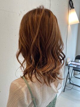 トラスト(TRUST) ミディアムボブ