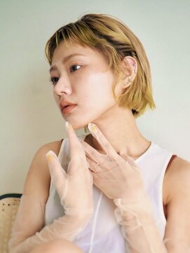 ユイル(Uil) 似合わせ小顔ボブ×ブリーチカラー デザインカラー