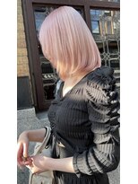 ナナ(NANA)&nbsp;ピンク・ミルクティーベージュ・ダブルカラー・ケアブリーチ