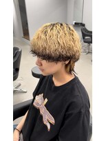 フライ 東通り店(Frei) ブリーチ波巻きパーマ