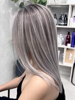 ロウル 渋谷(LOWRL)&nbsp;シャドールーツ/ぶりーち