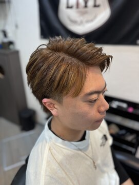 リヴ ヘアワークス(LiVE HAIR WORKS) ハイライトやった風カラー