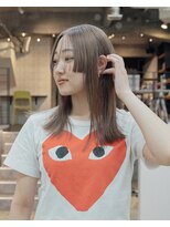 マーケット(MARKET)&nbsp;マイルドベージュ×長めバング