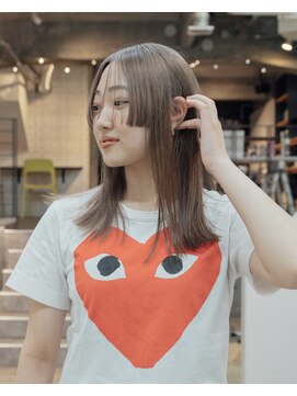 マーケット(MARKET) マイルドベージュ×長めバング