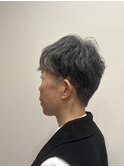 刈り上げショートヘア