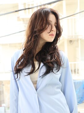 エムスラッシュ アヴェダ 自由が丘(M.SLASH AVEDA) かきあげバング/外国人風ウェーブ/ウェットヘア/暗髪/自由が丘