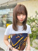 顔まわりレイヤー×オリーブベージュ