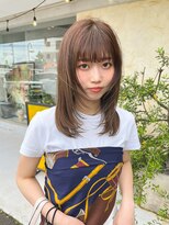 フルール(hair place Fleur)&nbsp;顔まわりレイヤー×オリーブベージュ