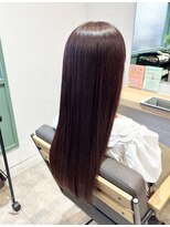 ローリーポーリークラウン(Roly Poly Clown) ツヤツヤ美髪ストレート