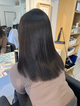 グリン(grin) ダークオリーブカラー