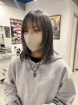 テンダー(Tender)&nbsp;ミディアムレイヤー×グレージュカラー