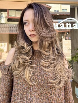 ユアナ(Yuana) 髪質改善で魅せる白髪ぼかしレイヤー