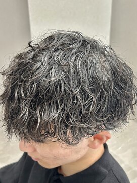 グロップ 町田(GLOP) 今っぽ無造作メンズ波巻きパーマ