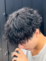 オーバル ジングウマエ(OVARL jingumae) 縦落ちパーマツイストスパイラルシャドウパーマ