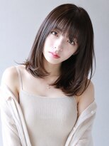 フリップビーアヴェダ(FLIP B AVEDA)&nbsp;まとまりと軽さを両立した、大人のミディアムボブ