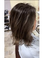 ティアラ 桜木町(TIARA)&nbsp;シャドールーツ/10代20代30代ひし形レイヤー/グレージュカラー