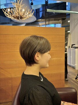 フーチー クーチー アマティー 豊中店(FUCHI KUCHI amati) @fuchi_kuchi.okada[梅田豊中/まるみショート/髪質改善カラー］