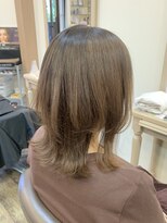 アルターリール(aL ter Rire)&nbsp;デザインカラー/レイヤーカット/ウェットヘア/福原遼華