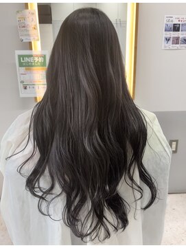 フィゼル 南堀江店(fizelle) 暗髪グレーカラー