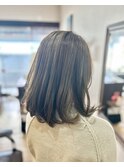 ミントベージュ