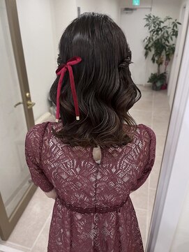 ディティカ ルーク(Dityca luk) 【ミディアム×ハーフツイン】