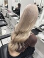 リムレスバイサンク 万代 新潟駅(LIMLESS by cinq) ブリーチ2回で滑らかな色味に仕上げるホワイトミルクティー◎