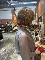 チャプター 問屋町(chapter)&nbsp;ブリーチなしダブルカラーミルクティーベージュくせ毛ボブパーマ