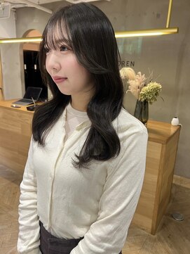 ローレン(LOREN) イメチェン/ホワイトブロンド/外ハネボブ/ワイドバング/栄/久屋