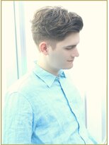 ジジバイワースホワイル(jiji by WORTH WHILE) 刈り上げセンターパートサーフカール波巻きツイストスパイラル