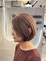 ヴィサージュバスク(VISAGE ba.s.k)&nbsp;シルエット職人こだわりの立体レイヤーボブ