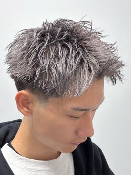 アクロ 中町店(ACRO) 広島/スパイキーショート/ハイトーン/メンズカラー
