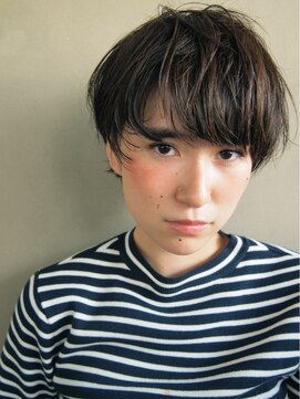 ナヌーク シブヤ(nanuk shibuya) モードカジュアル◇ボーイズ派に合う甘辛MIXなショートボブ◇