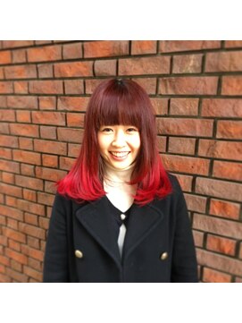 ピエスデシュブー(piece des cheveux) チェリーレッドグラデーション