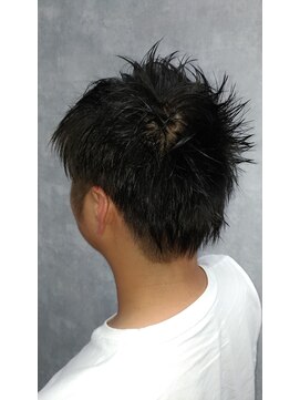 ビオラ(Viola) ツーブロックショート