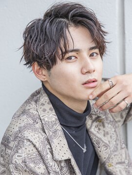 アイヴィ 表参道(IVY) 小久保style☆2wayバングフェザーバングプラチナベージュウルフ