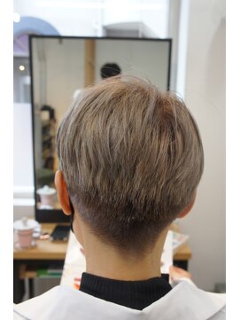 リムルヘアー(Rymlhair) アッシュショート