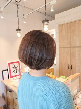 ハチマルハチ エアー 向ヶ丘遊園店(808 air) グレージュショートボブ