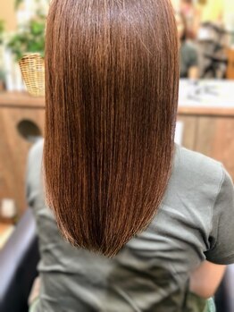 カットハウス ココロ(Cut House Coco ro)の写真/髪に優しい薬剤を使用し、ダメージレスに艶感のある仕上がりに♪頭皮に優しいオーガニック薬剤もご用意♪