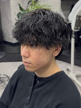 シャイン 大宮(SHINE) メンズカット/パーマ/ヘッドスパ/ブリーチ/眉毛/韓国/大宮/Men's