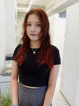 ノーヴァン デフォーム(NOVAN DEFORM) くせ毛/ハイトーン/ロング