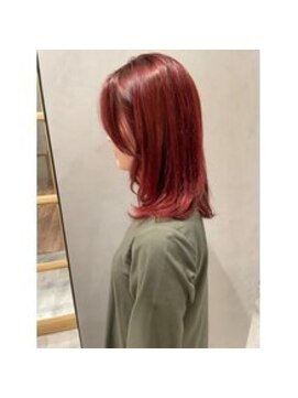 オレロ 国立(olelo) 暗めカラー/グランマッシュ/デザインカラー/フェザーパーマ/国立