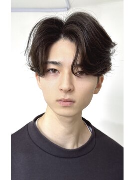 センターパートカルマヘア